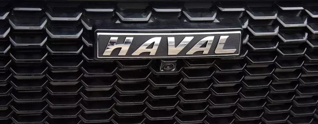 拳打特斯拉脚踢三蹦子,拳打美国脚踢日本