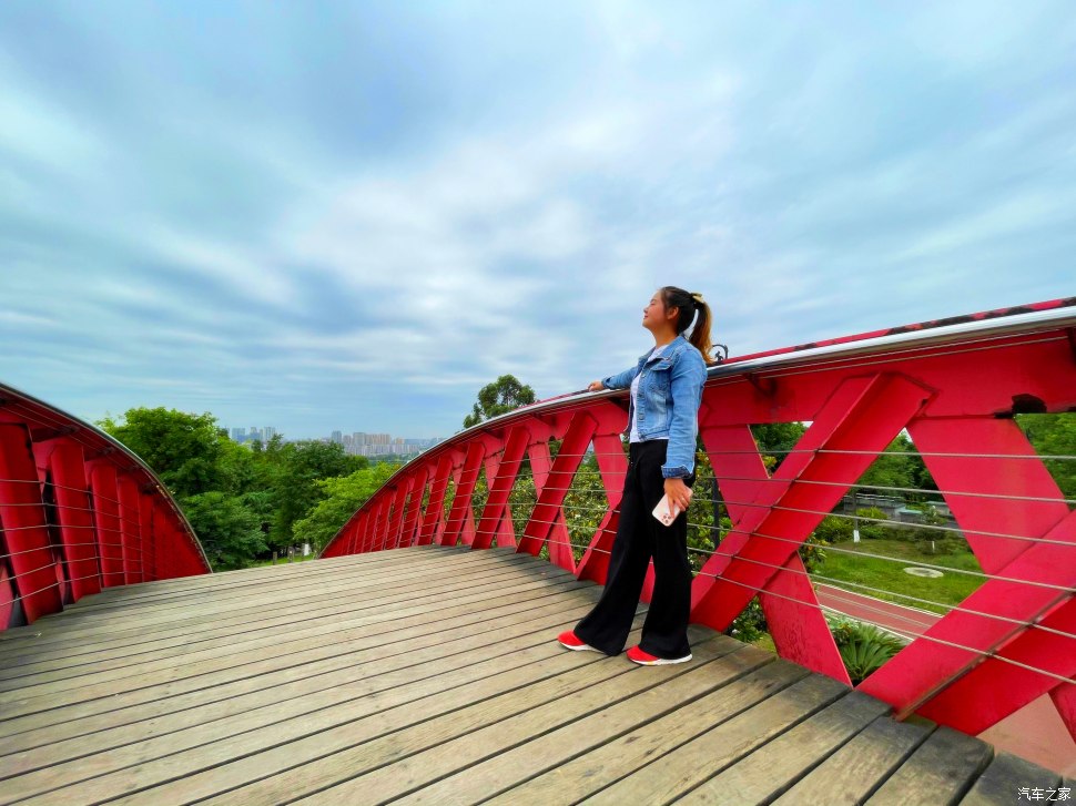 成都凤凰山公园可以爬山吗,成都凤凰山公园有什么好玩的