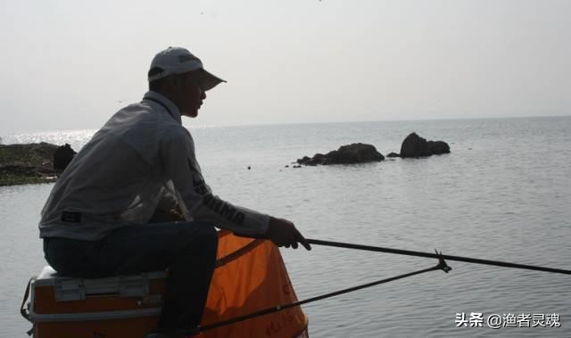 臭底黑坑怎么玩,黑坑底部污染严重怎么钓