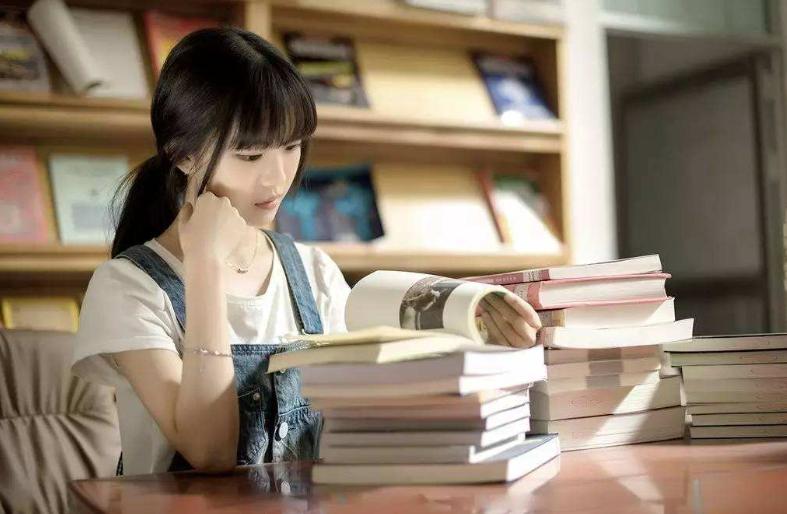 对于读书无用论最好的反驳,龙应台劝孩子读书的话