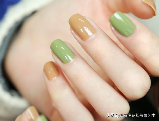 新手学美容怎么让手变软,新手学美甲须知