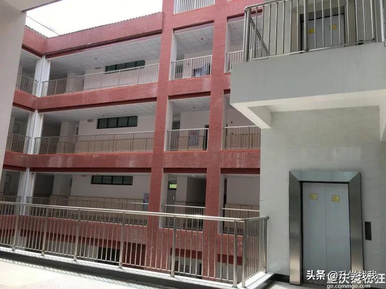 重庆探校|还有12天开学，我去逛了一圈新修的石子山学校