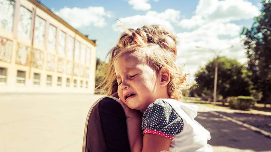 孩子哭闹不休怎么办高情商回复,哭闹不止的孩子怎么办