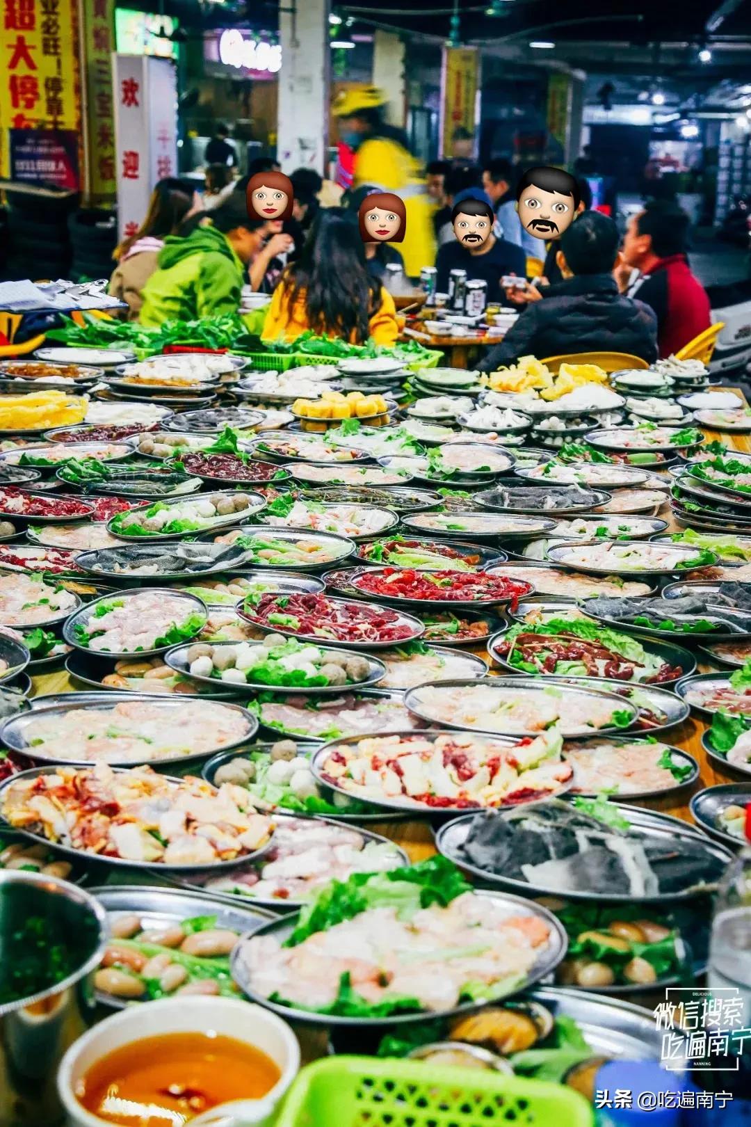 深夜大排档的富人区,富人区大排档餐厅