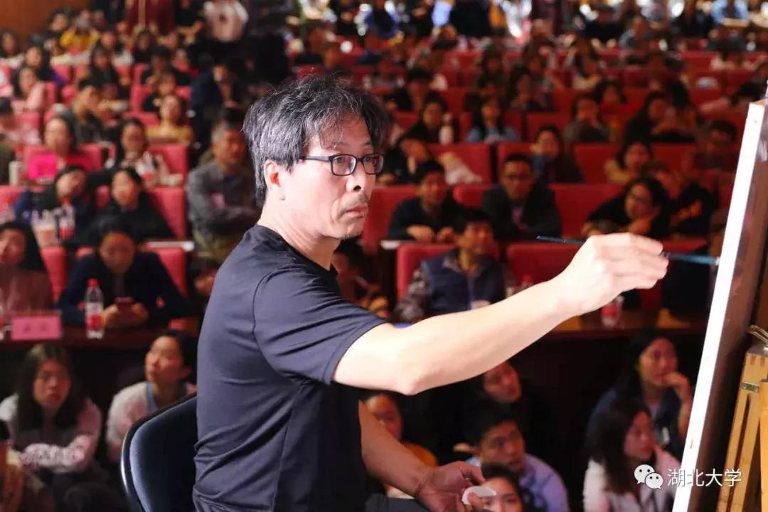 今天是你的生日，我的湖北大学！书记喊你回学校打卡