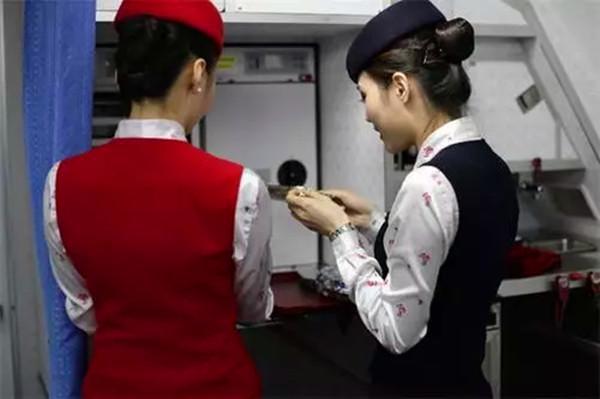 北京富二代因强奸被判刑,北京富二代杀死亲生父亲案件