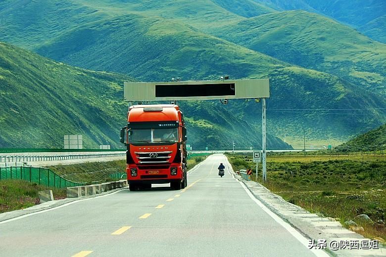 西藏西措旅行,行摄巴松措图片