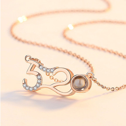 情人节有深意的礼物,情人节礼物话语及图片