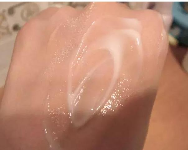 快拿小本本记起来的图片,记住这个口诀选护肤品不亏