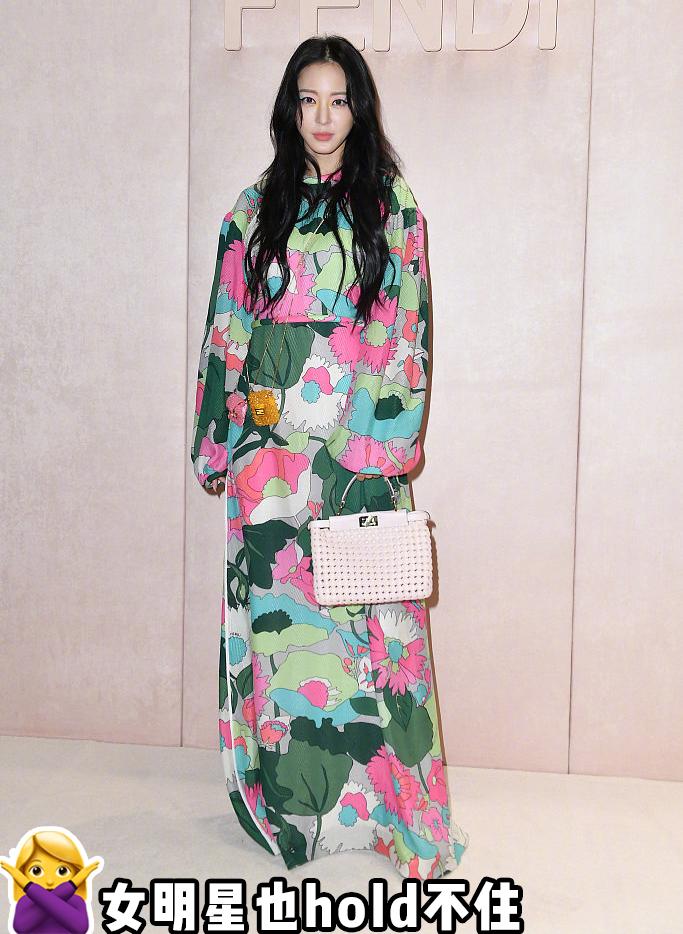 学生党显瘦显高穿搭,穿什么裙子显瘦显高学生党