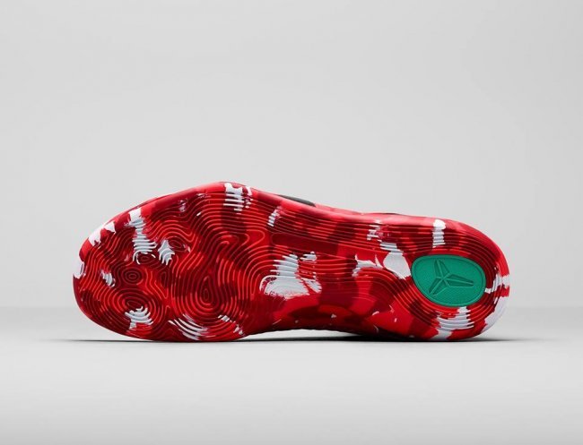 nba球员圣诞节穿什么鞋,nba球星平时穿什么鞋