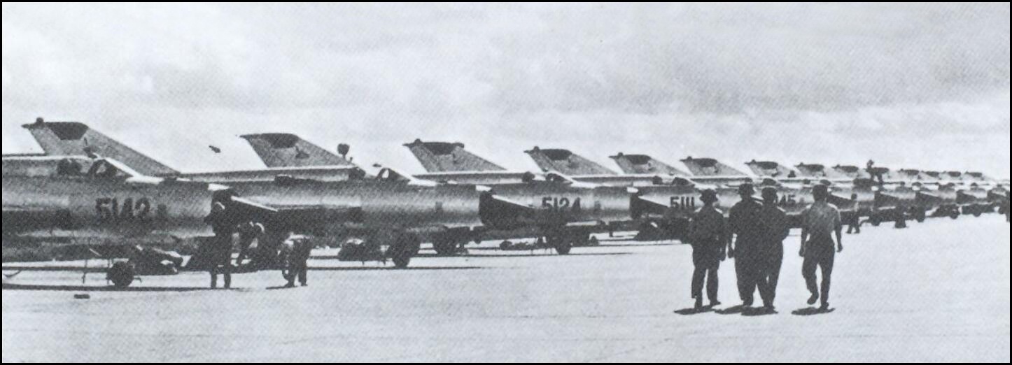 “我们被击中，正在下坠”——美军“鬼怪II”飞行员的越南回忆