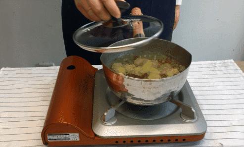 幼儿园又双叒叕停课了!这碗汤助宝宝平安度过咳嗽高发期!