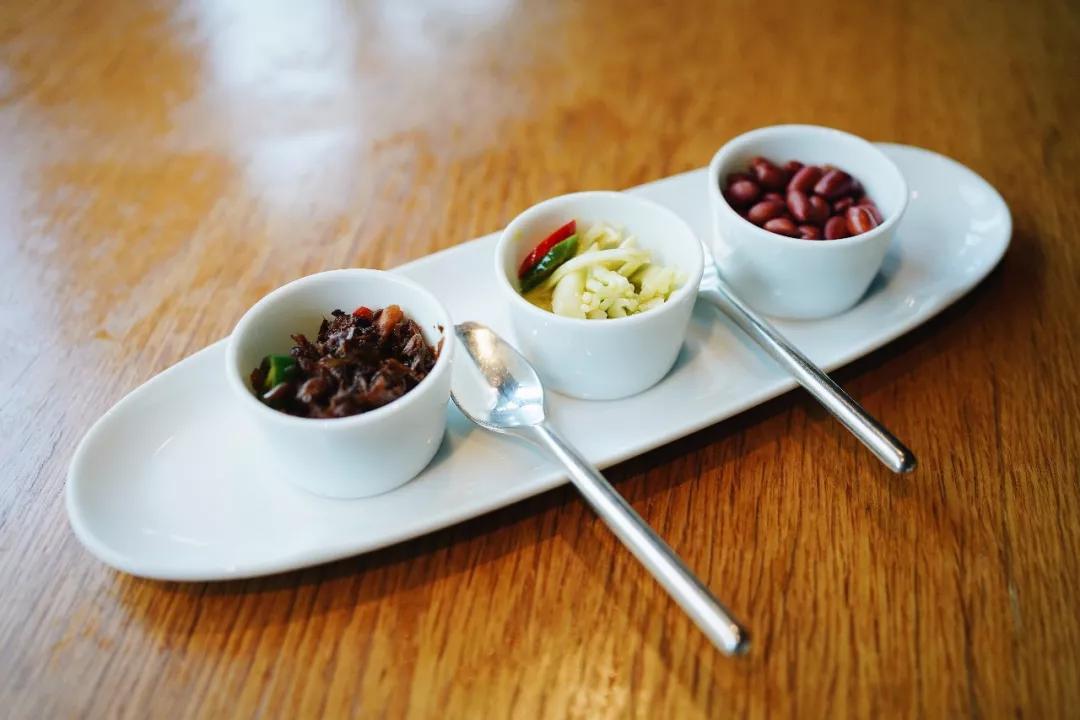 打卡南京西路新荣记,打卡新荣记