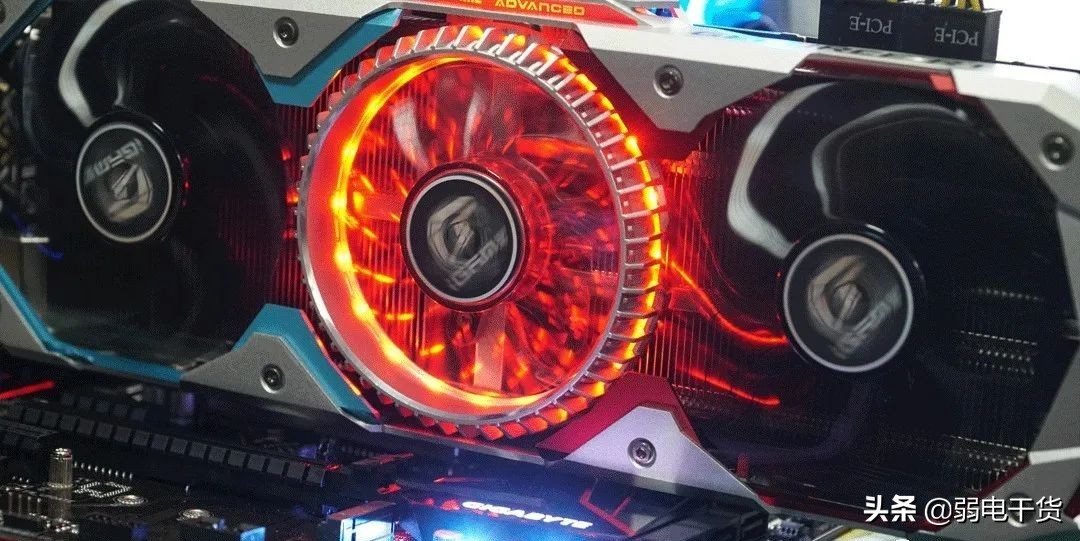 组装显卡的最佳方法,如何组装电脑的显卡教程