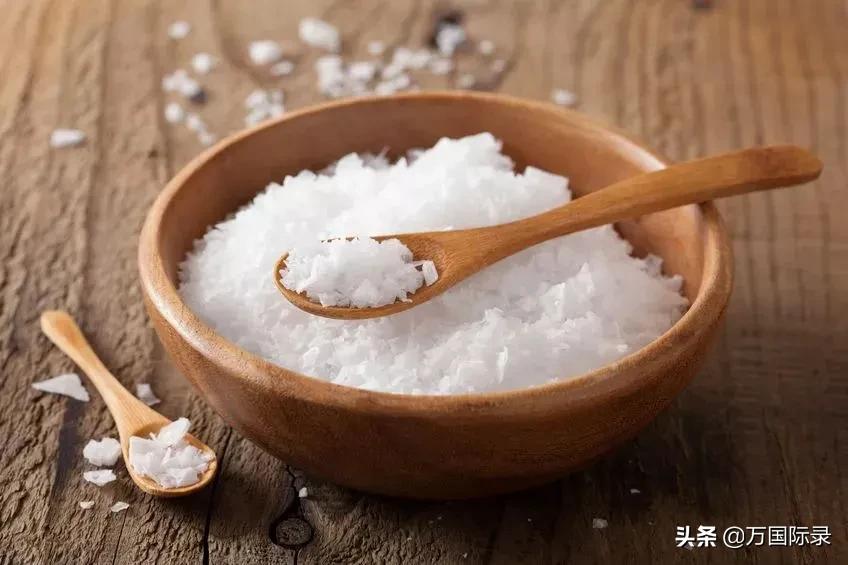 卫生间怎样清理又快又干净又简单,清洁卫生间的小妙招快看看吧