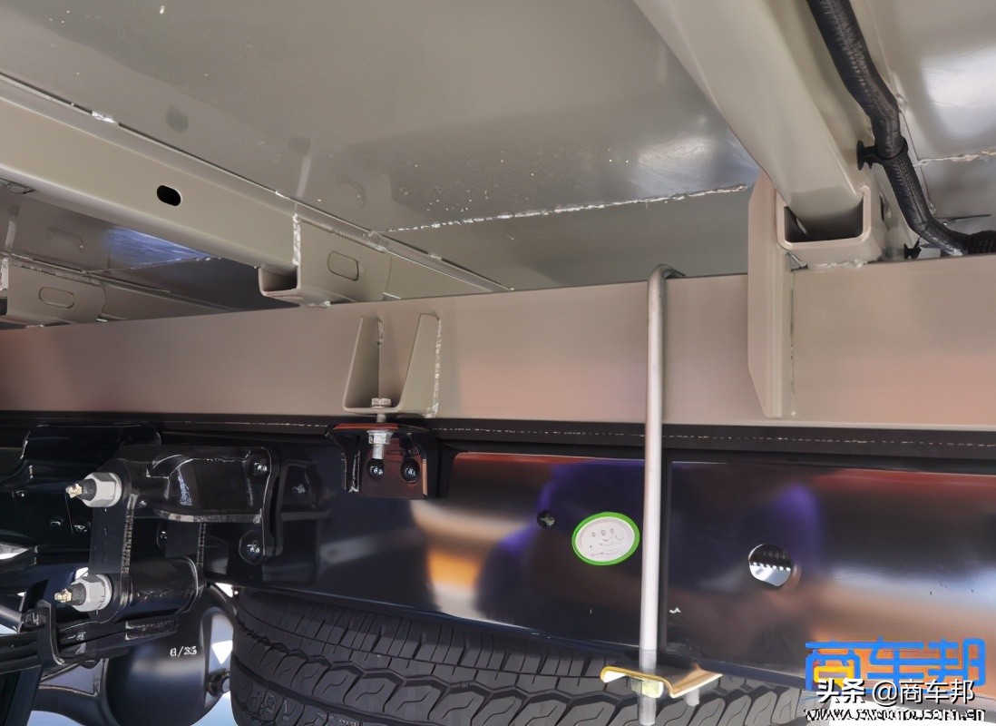 福田领航s1对比江铃顺达小卡,福田领航s1小卡排半柴油版价格