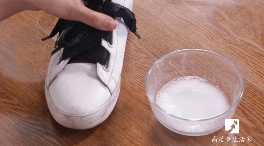 买了20年鞋，才知道鞋盒里的白布纸这么重要，后悔扔了那么多