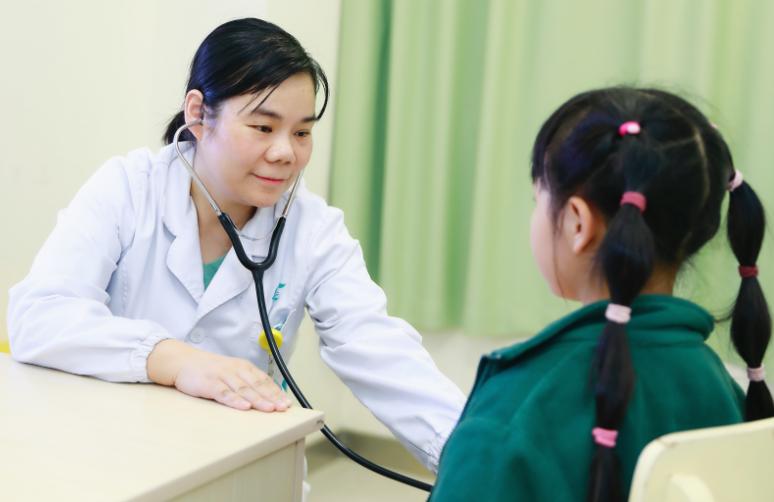 多囊卵巢综合症会长胡子吗,肥胖型多囊卵巢综合症怎么调理