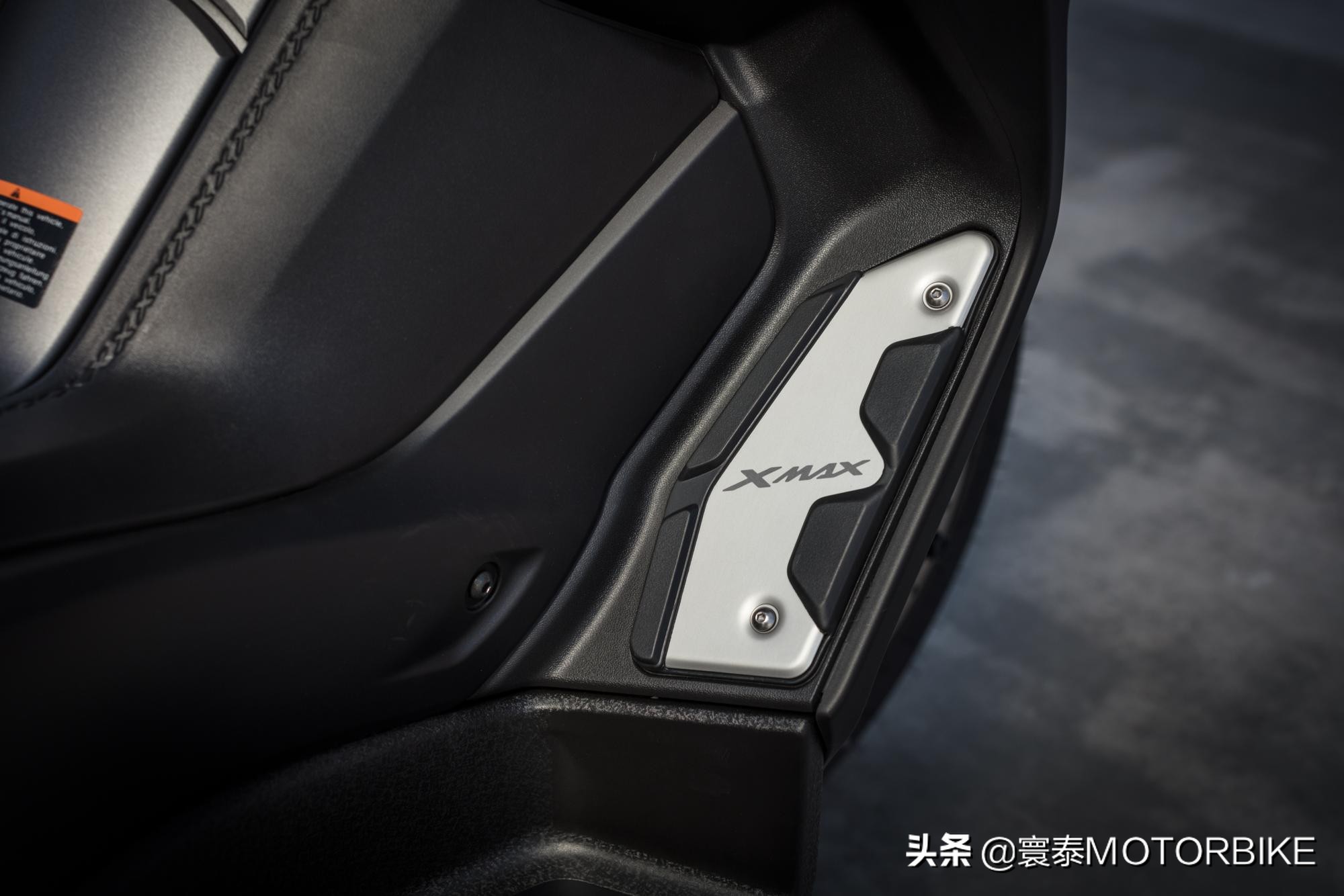 不管承认与否，它依然是最畅销运动绵羊之一！XMAX升级上市