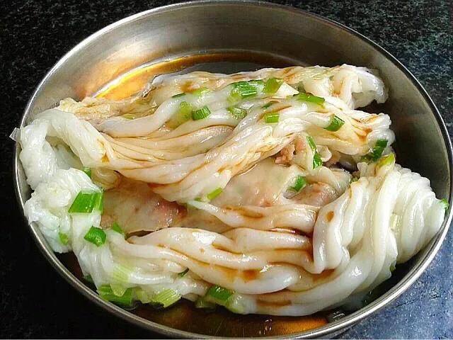 自制肠粉家庭简单做法,在家自制肠粉简易版