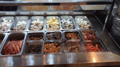 S潮牌在多伦多开了麻辣烫？！开业不到一个月，货柜空了…