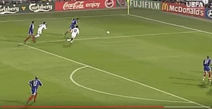 2000年欧洲杯记忆:橙色郁金香的点球之殇,以及法兰西傲笑群雄