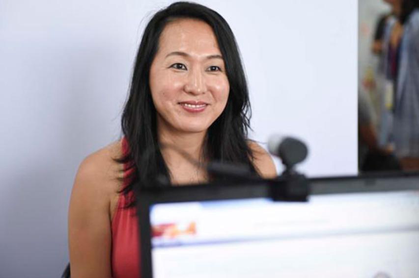 王军霞田径第一人,田径奥运冠军王军霞晒出视频