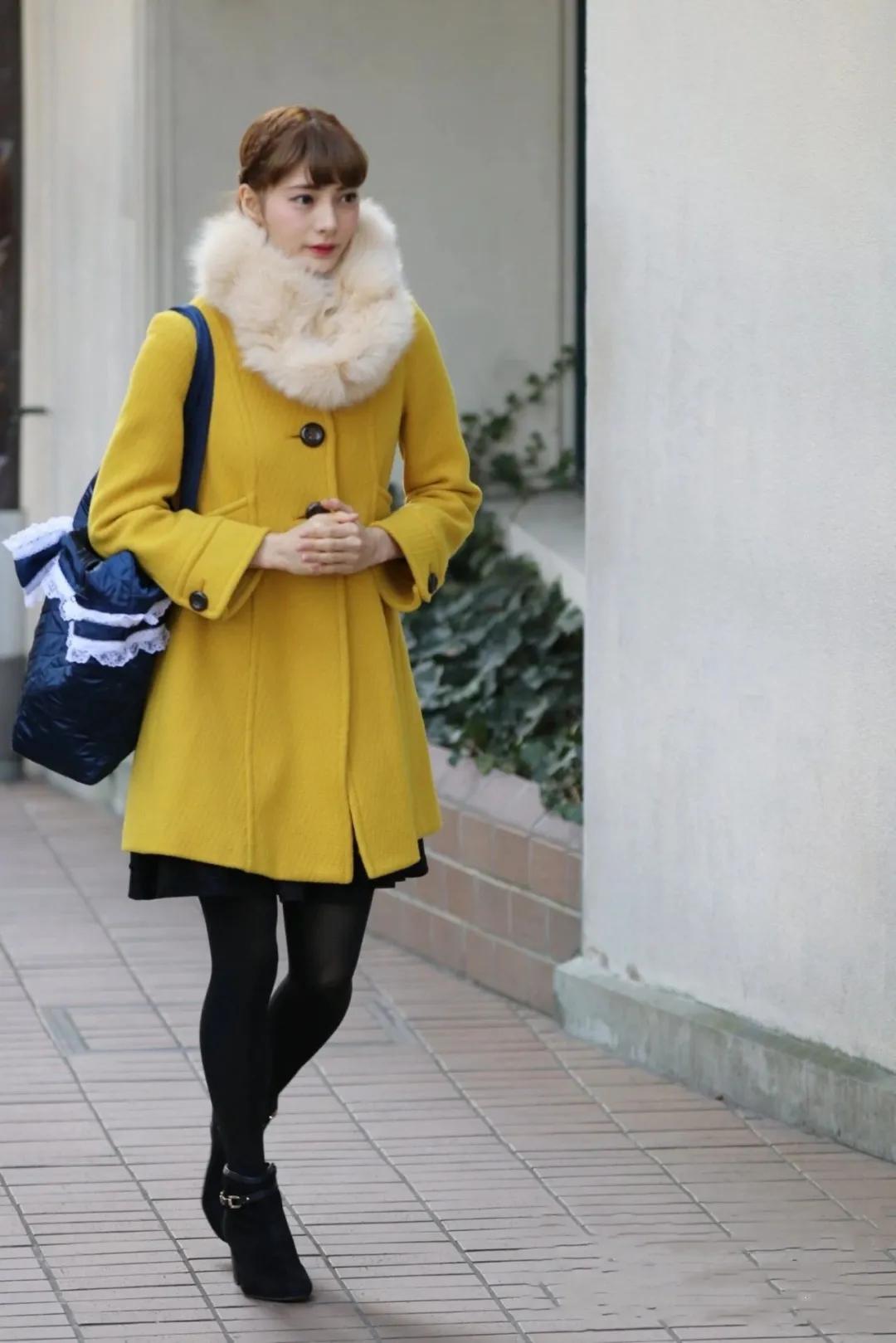 日本丰田太子妃曝光，神秘名媛撞脸奥黛丽赫本，却偏爱“好嫁风”