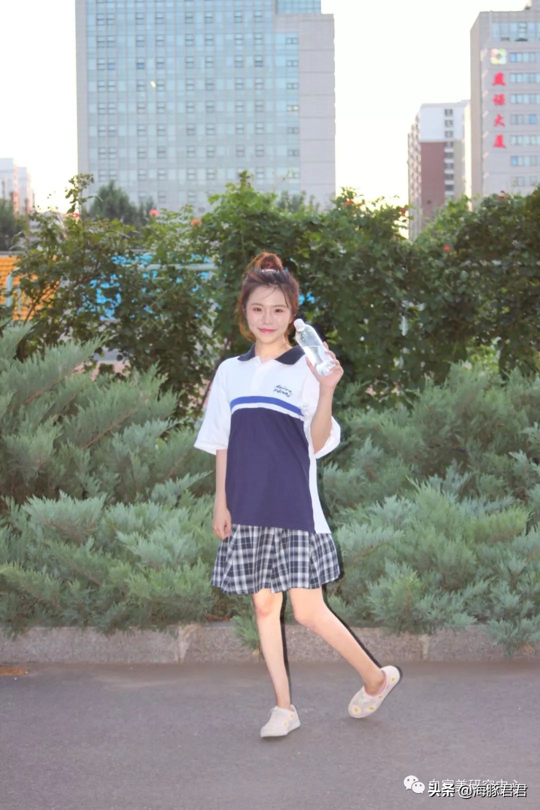 北京小公主靠吸猫血成百万大V，直播整容、大照骗、2年养死3只猫