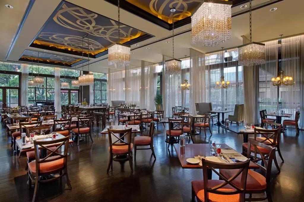 喜来登旅游主题酒店,旅游喜来登酒店推荐