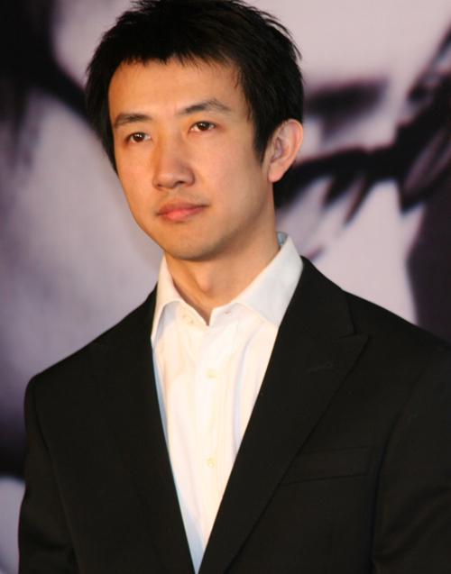 鄢颇李小冉梅婷啥关系,鄢颇是梅婷的前夫吗