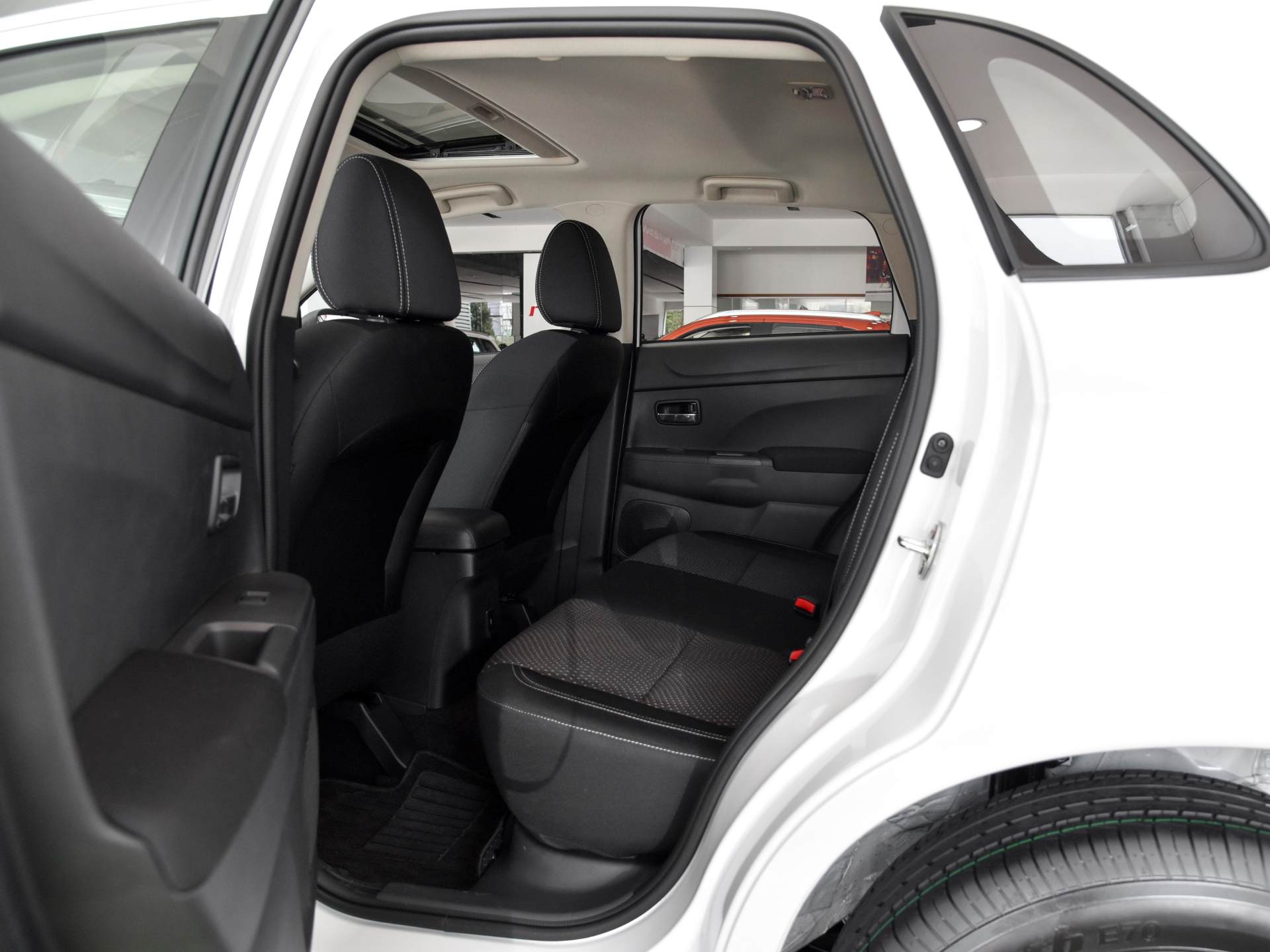 三菱劲炫asx2013款2.0lcvt油耗,便宜可玩性高的性能车推荐