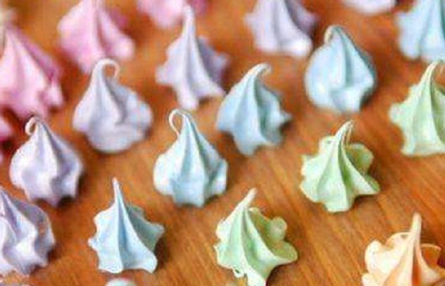 宝宝总是挠屁股挠腿怎么办,宝宝总是挠屁股是不是有虫