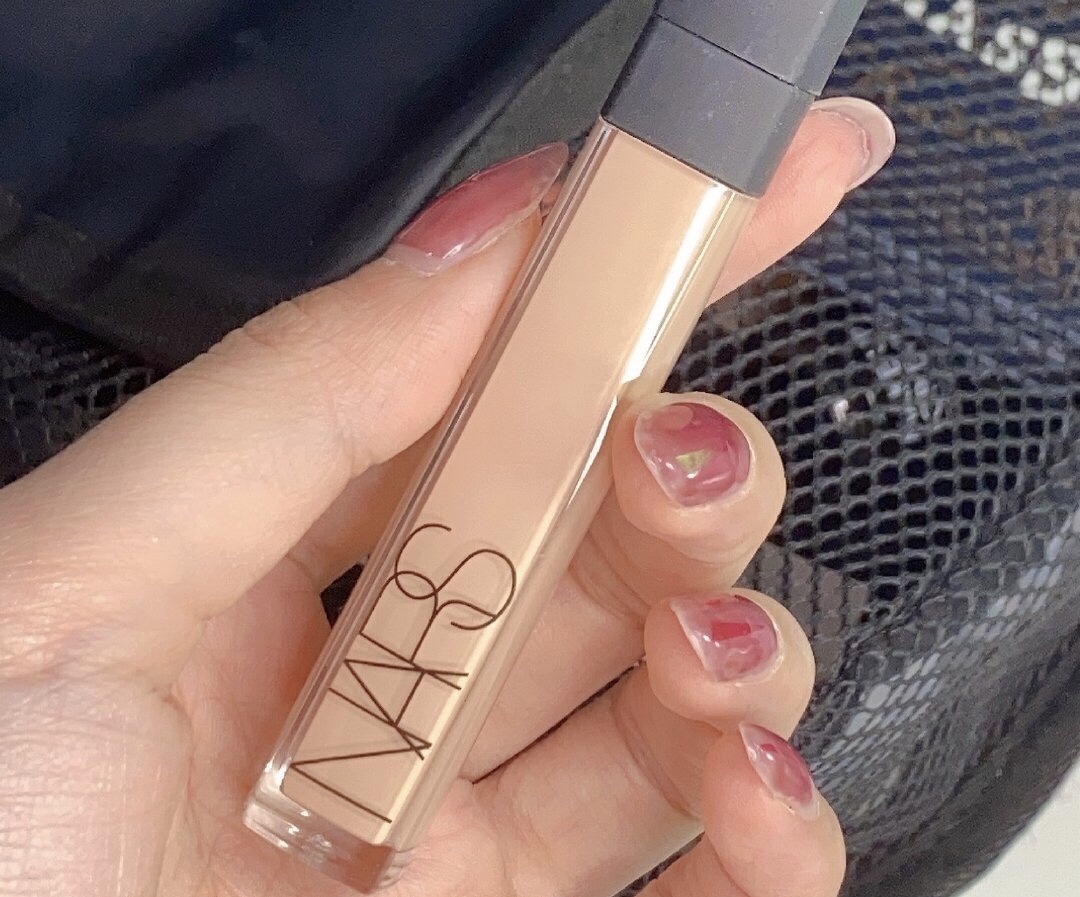 NARS遮瑕液有点贵？比起它的使用效果，两百多一支真的不算贵