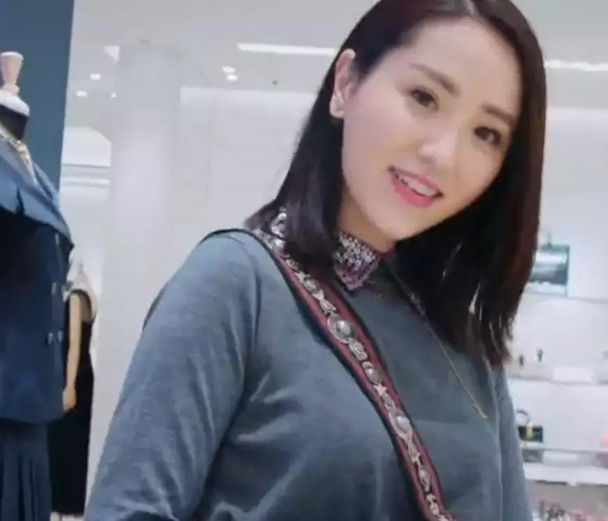 欧阳娜娜最好的匡威,欧阳娜娜的匡威全套