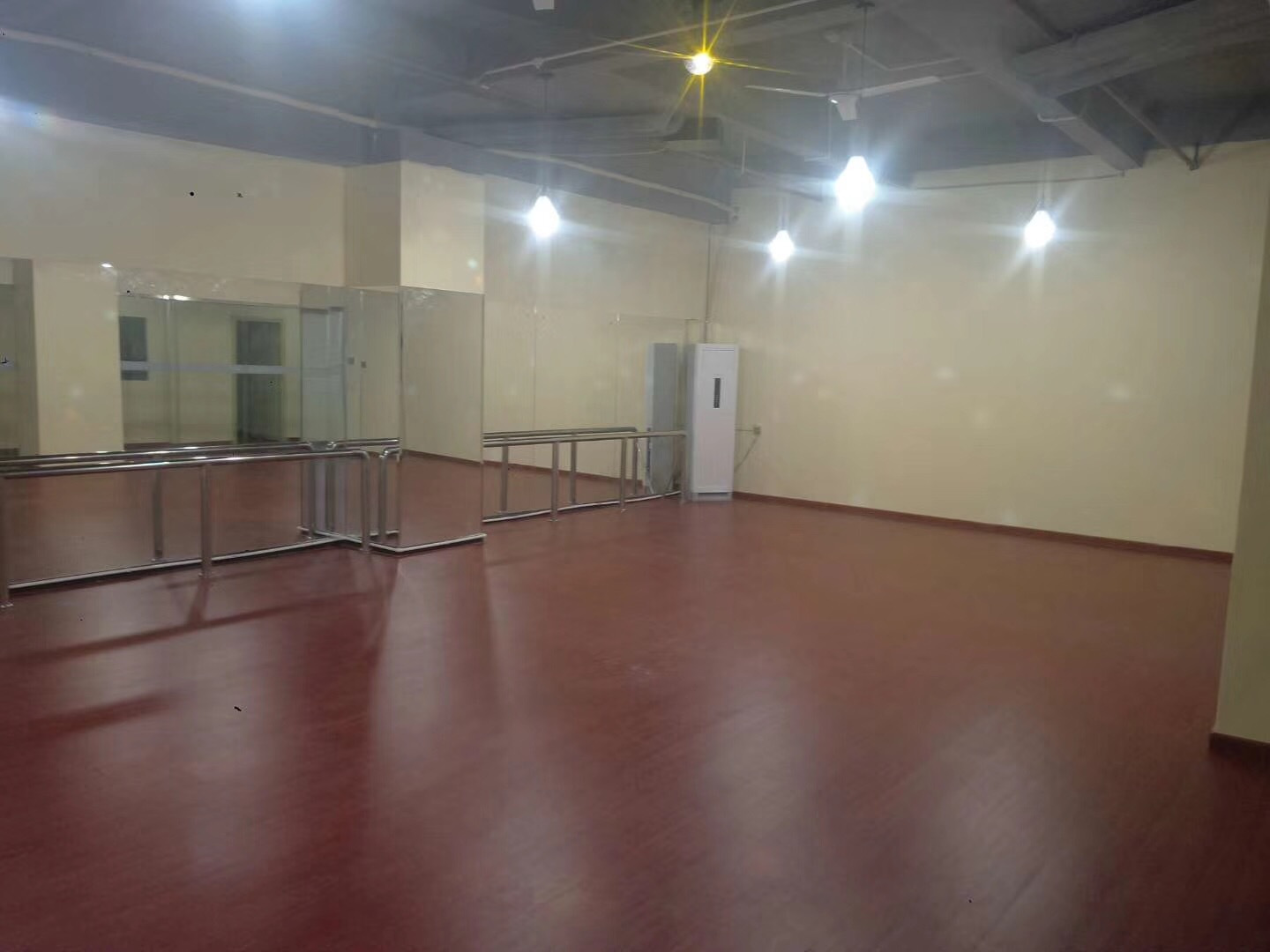 开平市教育城补习托管绘画舞蹈机器人跆拳道校外素质教育