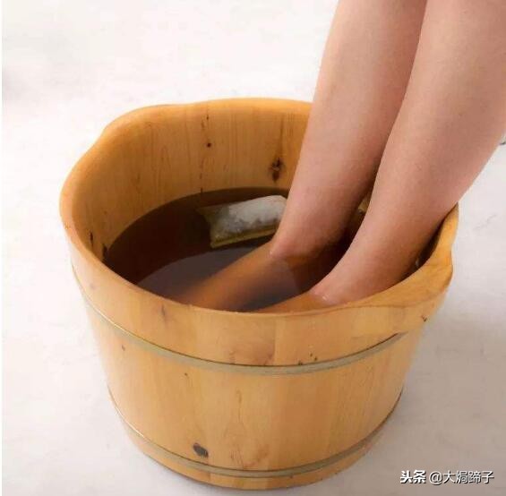 鞋子有臭味怎么去除50种方法,鞋子有异味怎样去除小妙招