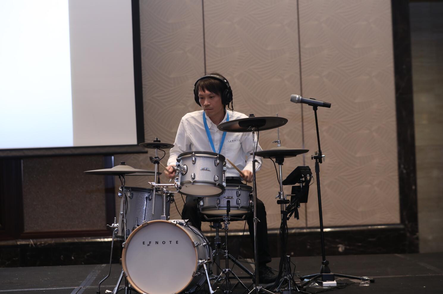 「微现场」原创•创新——吟飞引领电子乐器与电子音乐教育新风向