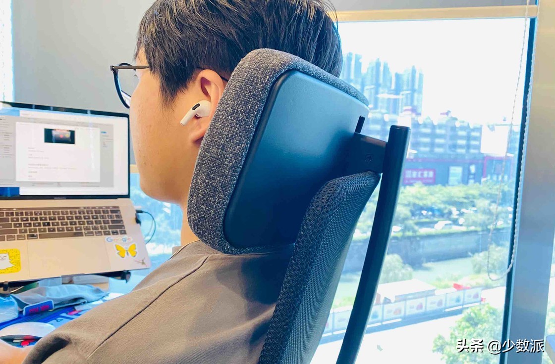 最便宜好用的人体工学椅,1000元人体工学椅