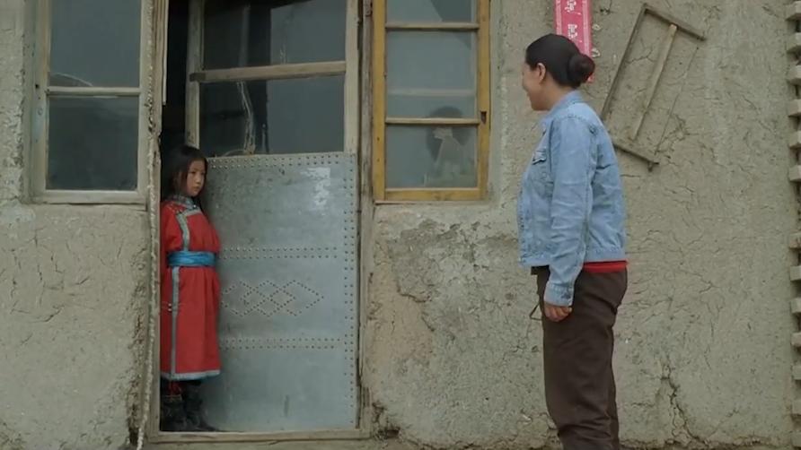 人性与欲望交织的电影，揭开中年女人难以启齿的尴尬，真实又残忍