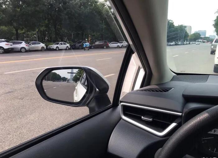 喜欢多姿多彩的生活,多彩多姿的生活作文