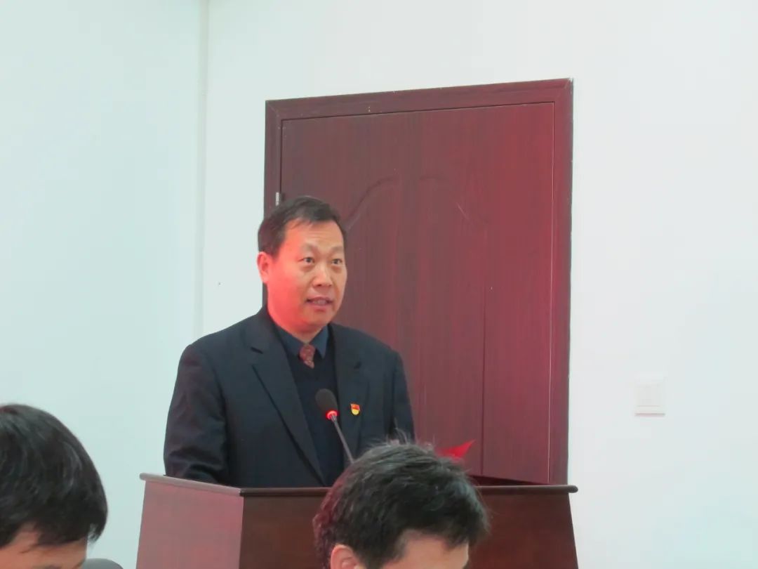 喜大普奔学校报道,喜大普奔公司