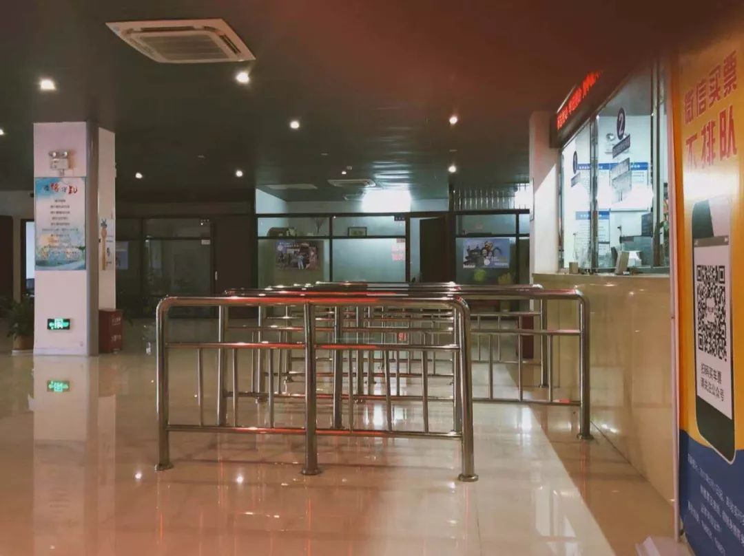 “动车一响，汽车下岗”？我们探访了厦门的六个汽车站，发现……