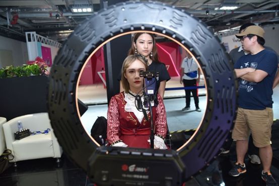 小心，也许你的爱豆已经悄悄被“调包”了