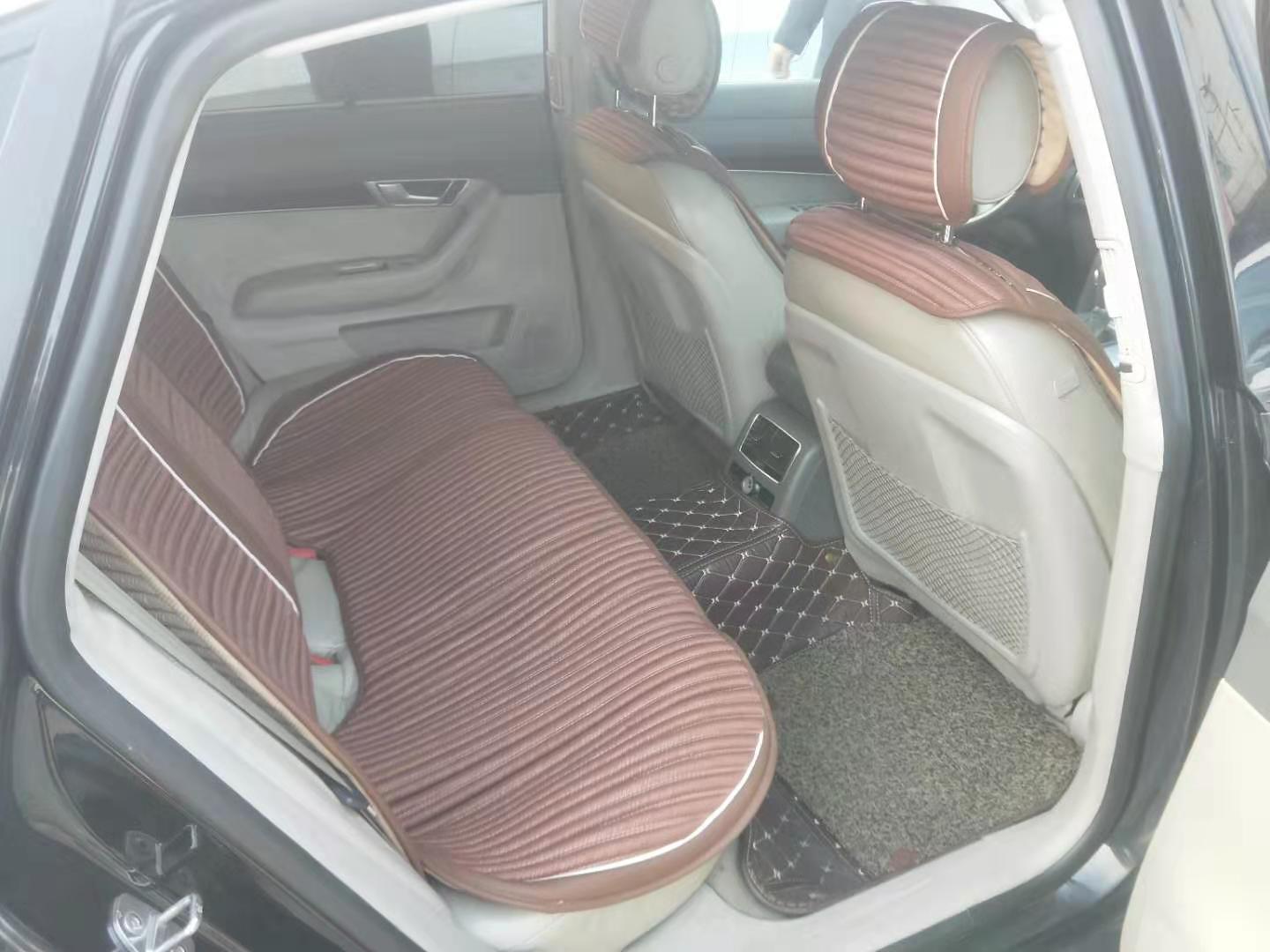 8000元的奥迪a6老款,8万多的奥迪a6l手动挡