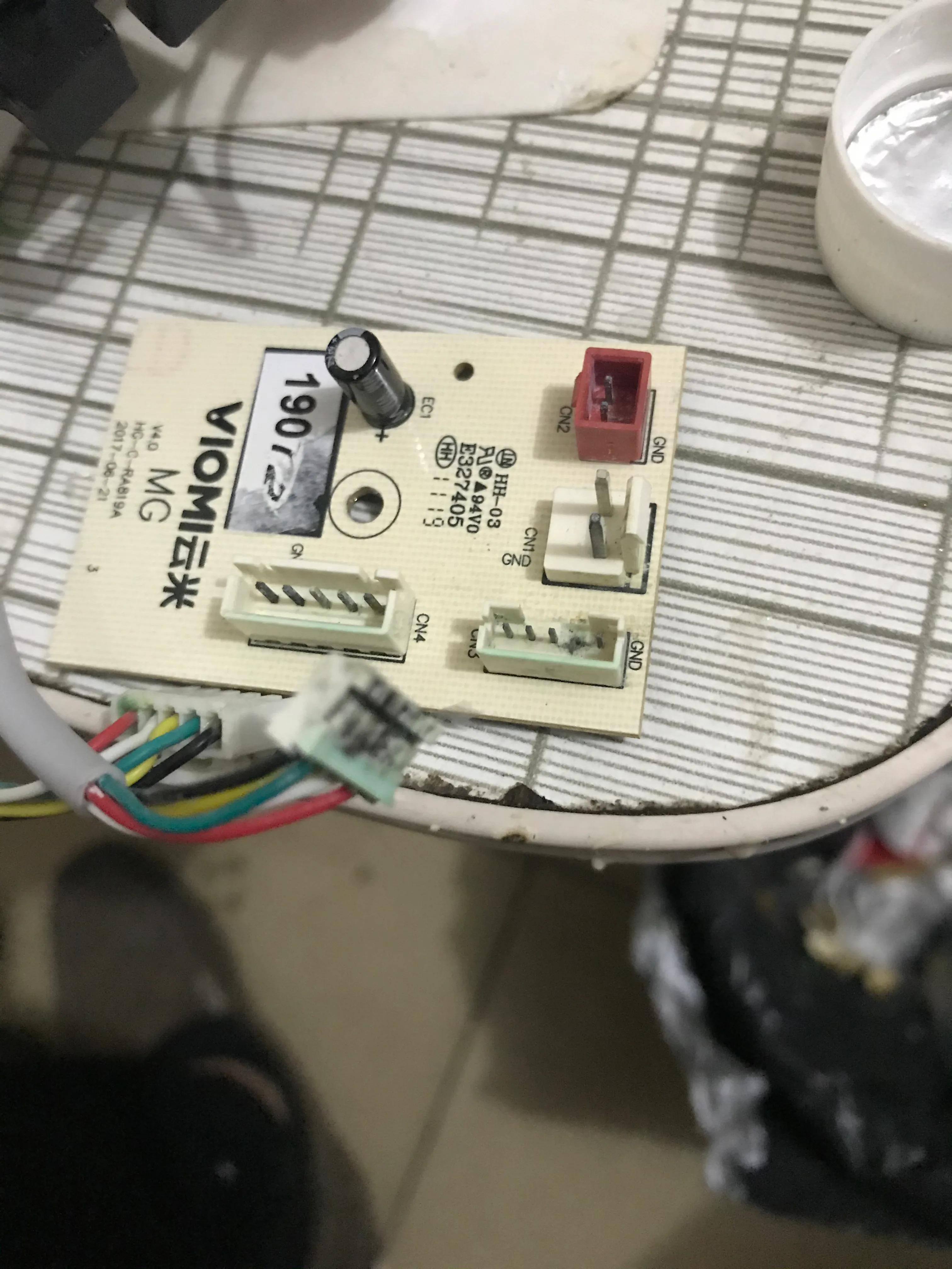 小米净水器云米水盒子进水后修理