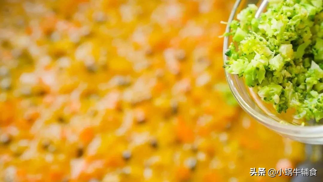 12个月以下宝宝辅食一日三餐,宝宝辅食一日三餐安排12个月