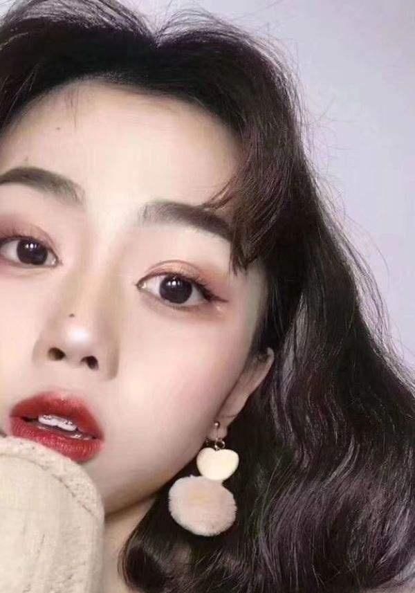 每天睡前做这三个步骤，让你单眼皮变双眼皮，内双变成好看的外双