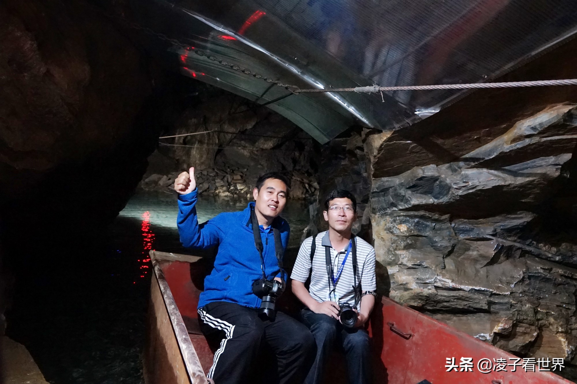 逃离北京40度高温，房山享受22度清凉，看银狐，逛古街吃铁锅炖